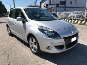 Renault scenic x-mod v gpl dynamique