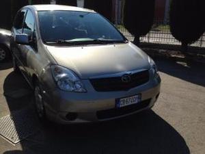 Toyota corolla verso v gpl