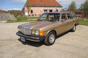 Mercedes-Benz - 300 TDT station wagon - 