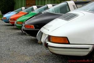 Porsche  si acquistano tutti i modelli da anno 65 a