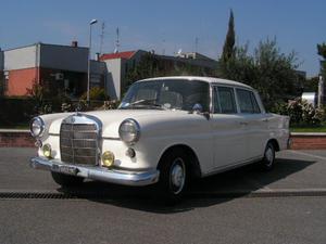 Mercedes 190C W110 Hockeflosse "Codine" Epoca 