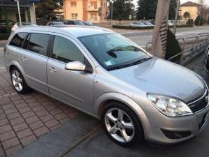 Opel astra v station wagon cosmo gpl