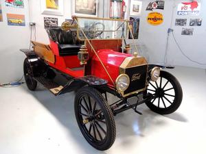 Ford - Model T Pick Up - 