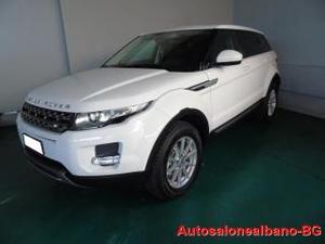 Land rover range rover evoque 2.2 td4 5p. pure tech pack