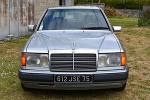 Mercedes Benz - 260E -  / vendita senza prezzo di
