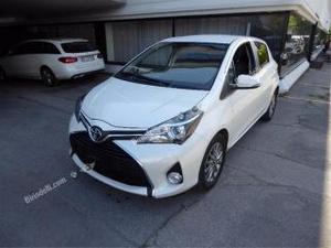 Toyota yaris 1.0 5 porte active