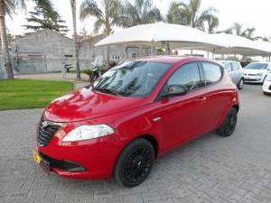 Lancia ypsilon  cv 5 porte gpl ecochic solo  km