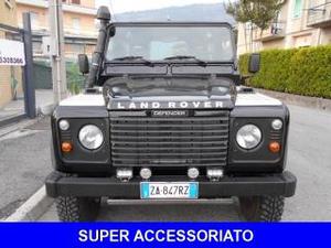 Land rover defender  benzina corto sei posti.