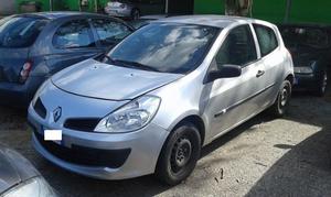 Renault Clio 1.5 dci van autocarro 2 posti 