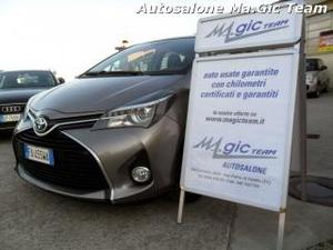 Toyota yaris 1.5 hybrid 5 porte active "prezzo reale"