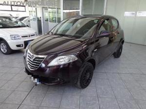 Lancia ypsilon 0.9 twinair 85 cv 5 porte metano ecochic