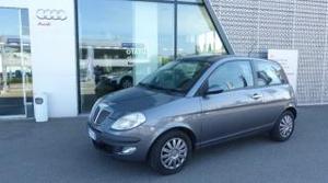 Lancia ypsilon 1.2 argento