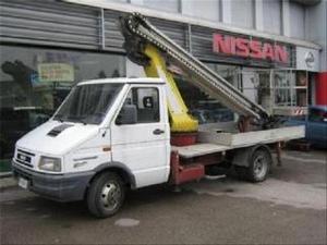 Iveco daily  d piattaforma 16 mt.