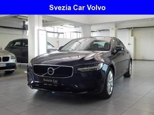 VOLVO S90 D4 Geartronic Business Noleggio Volvo Car Rent