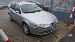 Alfa romeo i 16v twin spark cat 5p. distinctive con