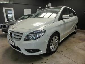 Mercedes-benz b 200 cdi executive navi comand