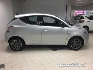 Lancia ypsilon  cv 5 porte gold my come nuova!!