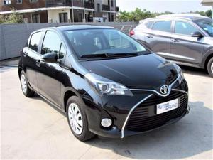 TOYOTA Yaris 1.0 5 porte Business