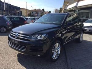 VOLKSWAGEN Touareg 3.0 TDI 245 CV tiptronic BlueMotion