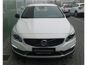 VOLVO V60 Cross Country D4 AWD Geartronic Momentum rif.