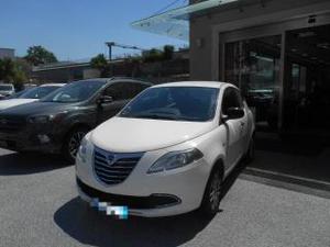 Lancia ypsilon 1.2 gpl 69 cv 5 porte gold