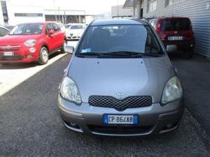 Toyota yaris 1.3 benz. 5p 87cv