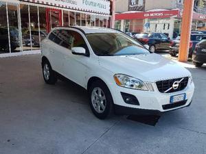 Volvo XC60 D5 AWD Geartronic Kinetic