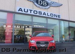 Audi a1 1.6 tdi 105 cv s-line sportpaket