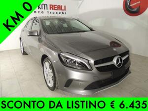 MERCEDES-BENZ A 180 d Aut Sport KM0 SCONTO ?