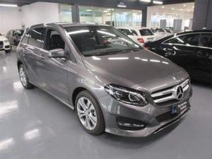 MERCEDES-BENZ B 180 d Sport