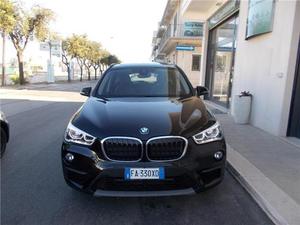 BMW X1 s DRIVE SPORT CON SOLO  CHILOM. CON TETTO+NAVI