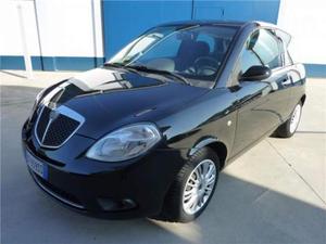 Lancia Ypsilon 1.2 Oro IDEALE PER NEOPATENATI