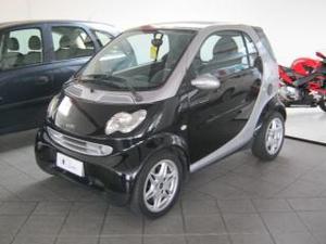 Smart fortwo 700 smart city-coupÃ© pure (37 kw)