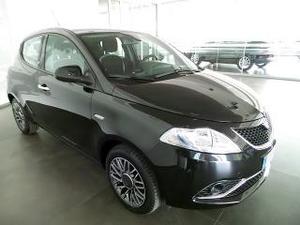 Lancia ypsilon  cv 5 porte gold