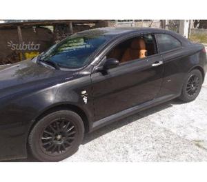 Alfa Romeo GT incluso passaggio