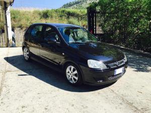 Opel Corsa 1.0i 12V 5 porte Enjoy