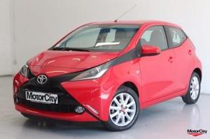 Toyota aygo 1.0 vvt-i 69 cv 5 porte x-play