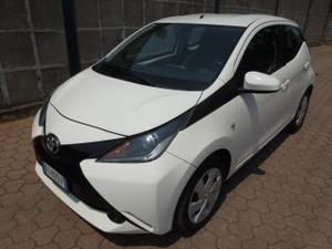 Toyota aygo 1.0 vvt-i 69 cv 5p x-play retrocamera