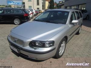 Volvo V D5 MOMENTUM AUTOMATICA