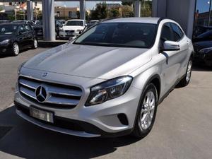MERCEDES-BENZ GLA 180 d Automatic Business SPECIAL PRICE!