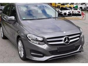 Mercedes-benz b 180 d business