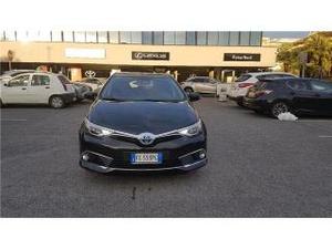 Toyota auris auris 1.8 hybrid lounge