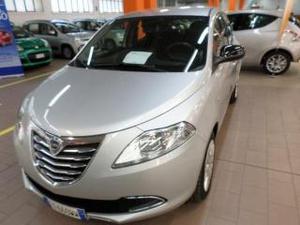 Lancia ypsilon 5 porte gold  cv ss e6