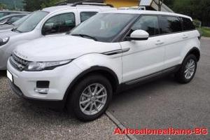 Land rover range rover evoque 2.2 td4 5p. pure tech pack