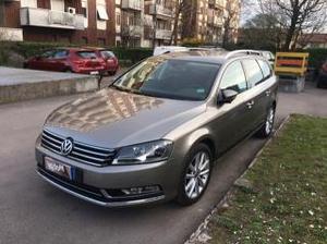 Volkswagen passat 2.0 tdi dsg highline bluem. tech.