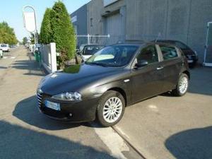 Alfa romeo  jtd ( porte distinctive