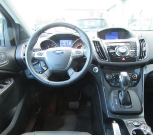 Ford Kuga 2.0 TDCI Powershift 4WD Titanium