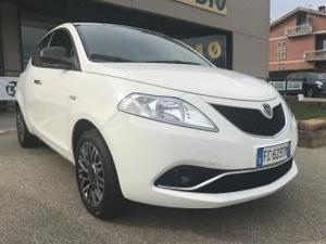 Lancia ypsilon  cv 5 porte gold 5 posti c.lega sens