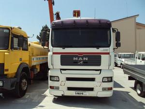 Trucks-Lkw MAN TGA  CON IMPIANTO