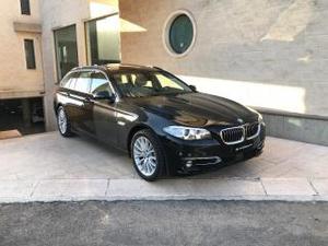 Bmw 525 d xdrive touring luxury navi dvd tetto pelle